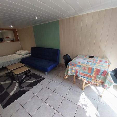 Beau Studio T1 A 30 Km De Paris Saint-Germain-lès-Corbeil Exterior foto